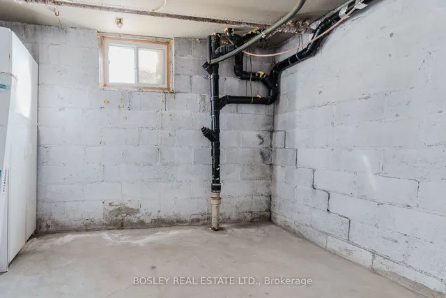 Additional property image - 7 Warwick Ave Unit 2