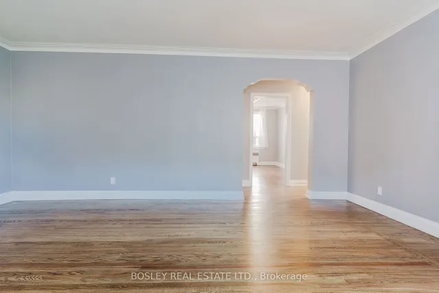 Additional property image - 7 Warwick Ave Unit 2