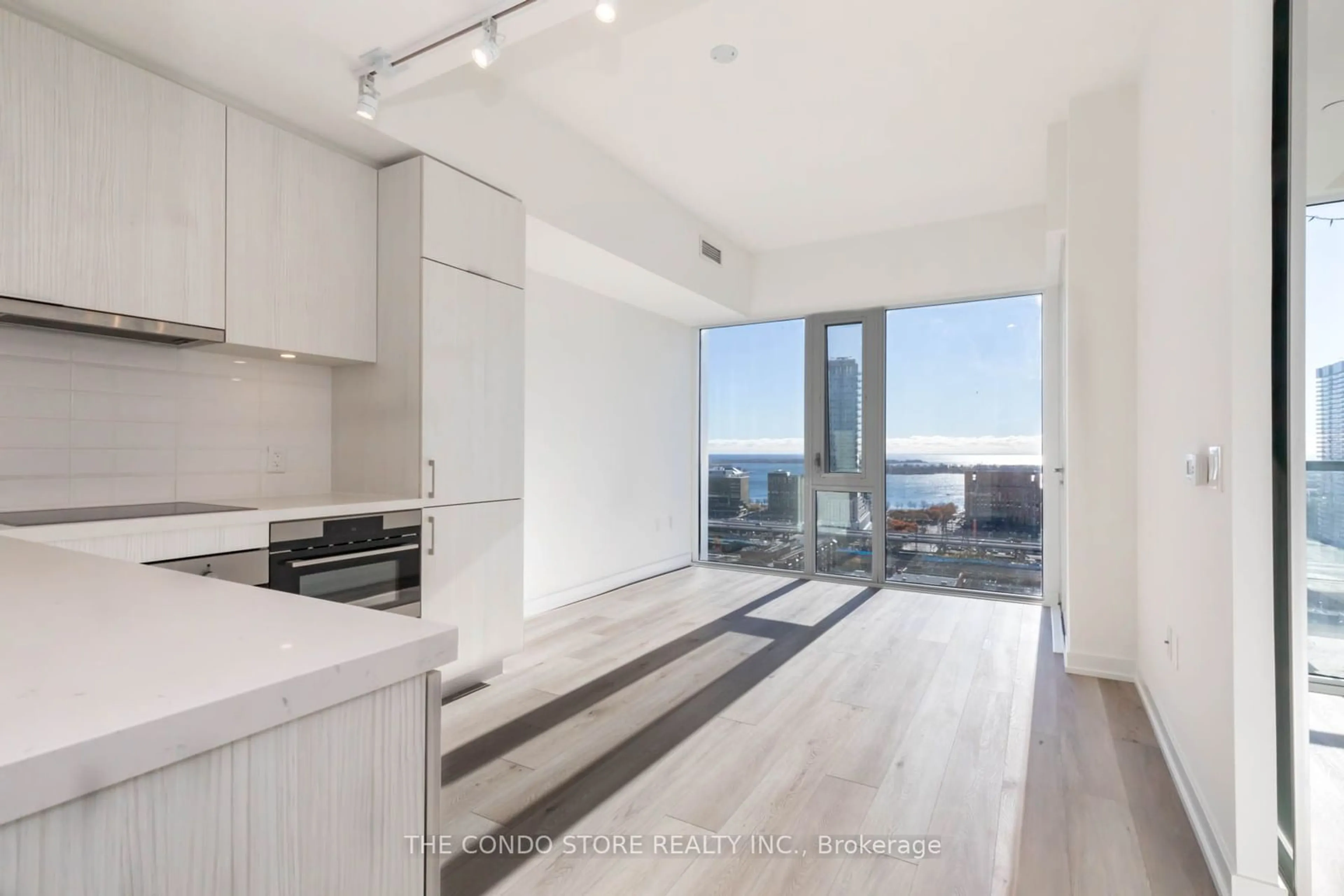 Open concept kitchen for 158 Front St #2201, Toronto Ontario M5A 0K9