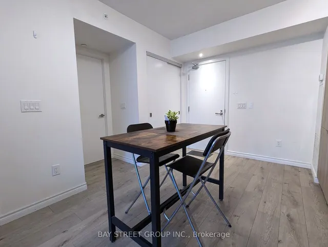 Additional property image - 159 Dundas St Unit 712