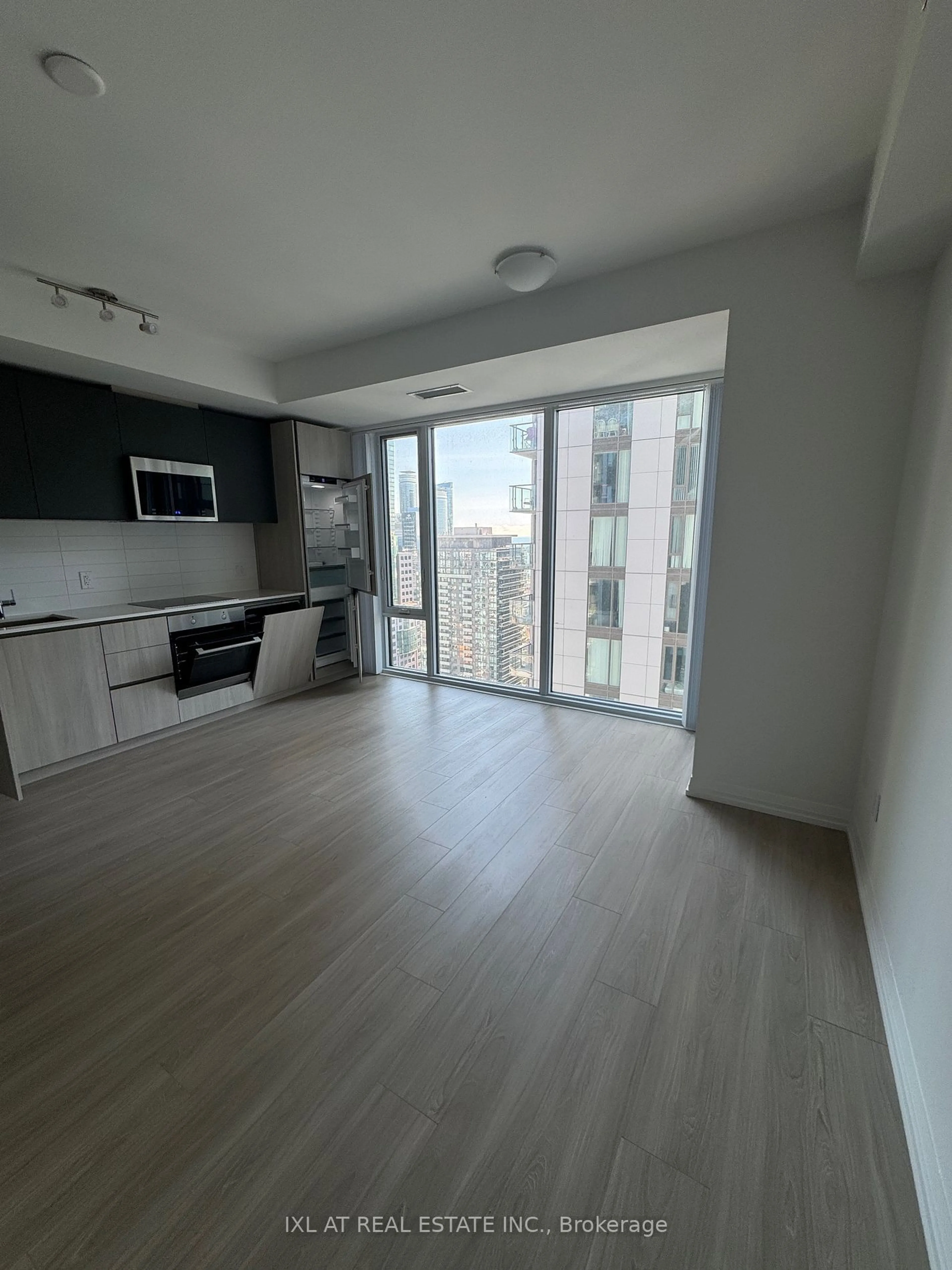 A pic of a room, not visible floor for 28 Widmer St #3721, Toronto Ontario M5V 3E7