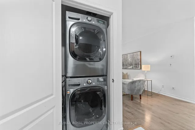 Additional property image - 1496 Victoria Park Ave Unit 119