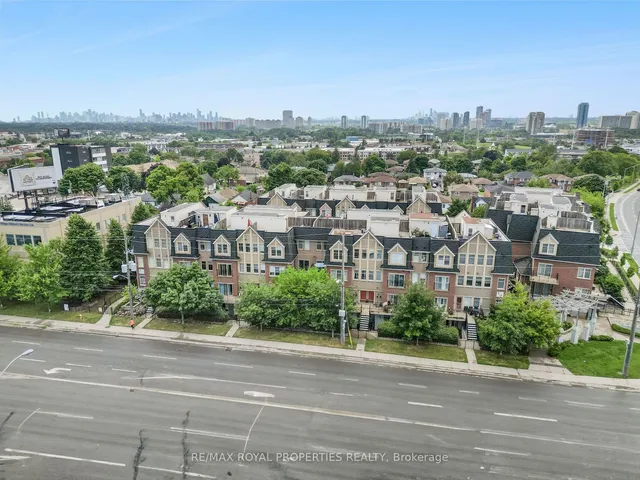 Additional property image - 1496 Victoria Park Ave Unit 119