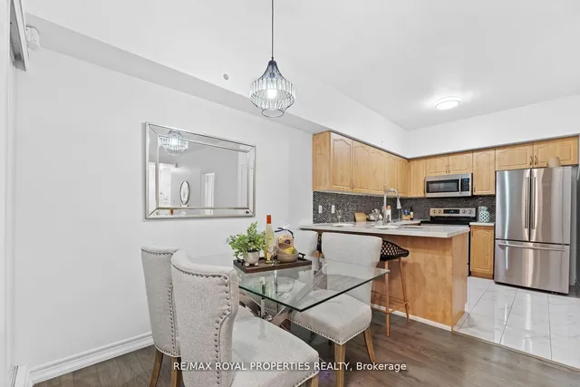 Additional property image - 1496 Victoria Park Ave Unit 119