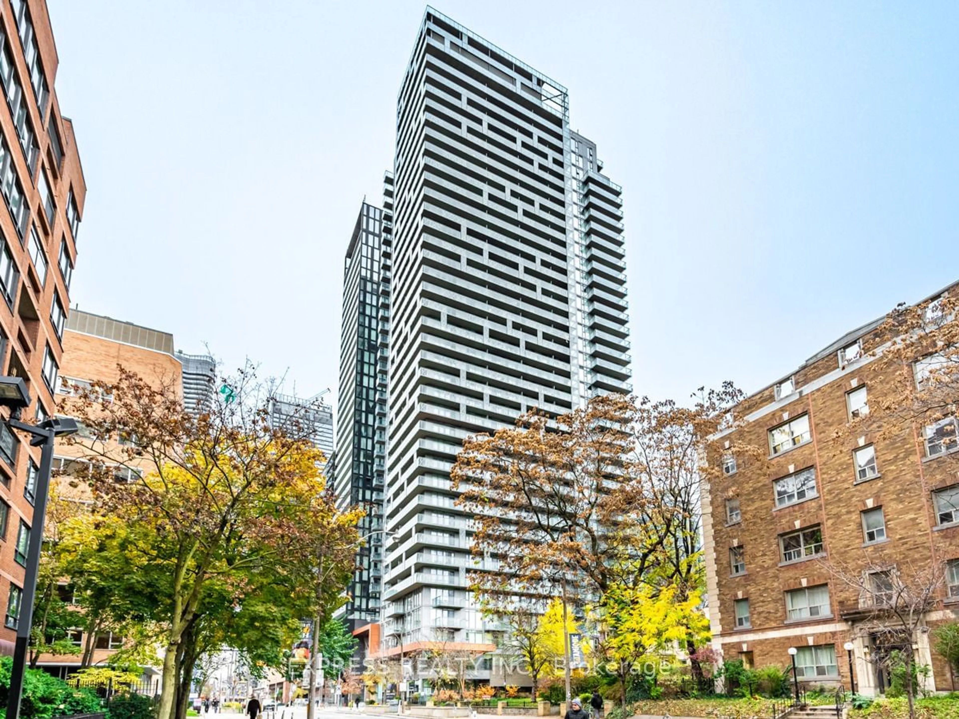 A pic from exterior of the house or condo, the front or back of building for 50 Wellesley St #2205, Toronto Ontario M4Y 0C8