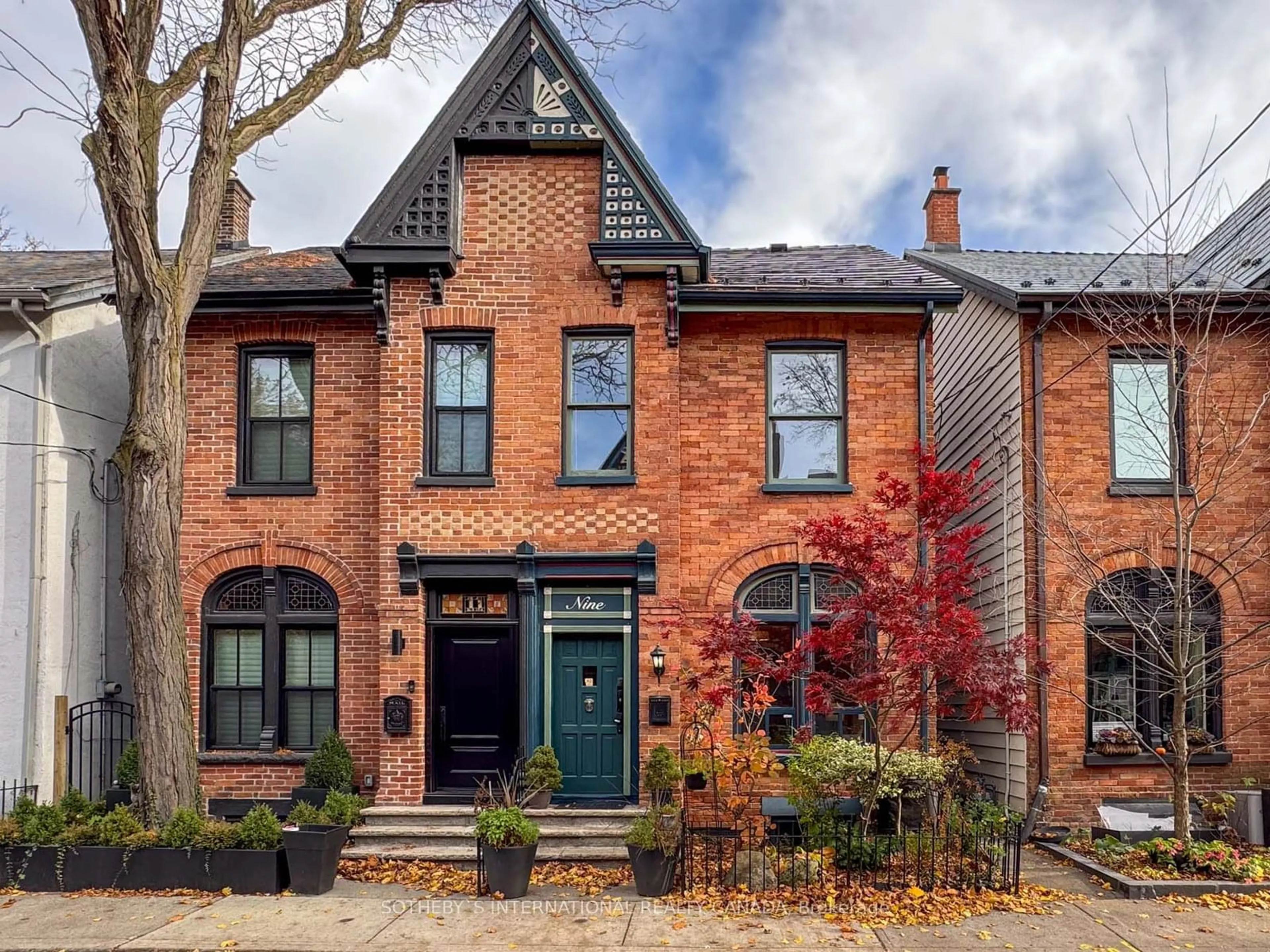 Home with brick exterior material for 9 Wellesley Ave, Toronto Ontario M4X 1V2