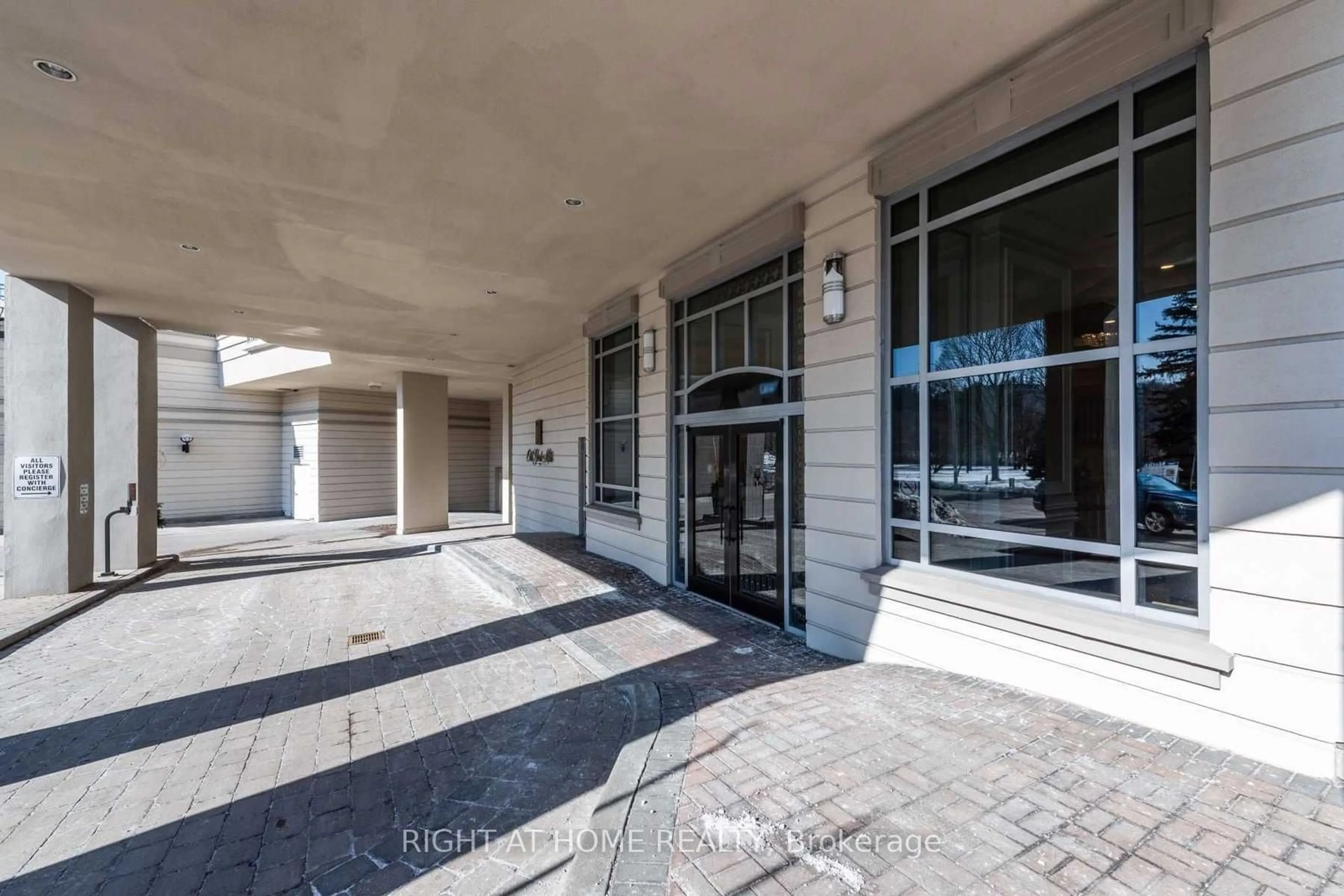 Indoor foyer, unknown floor for 10 Old York Mills Rd #511, Toronto Ontario M2P 2G9