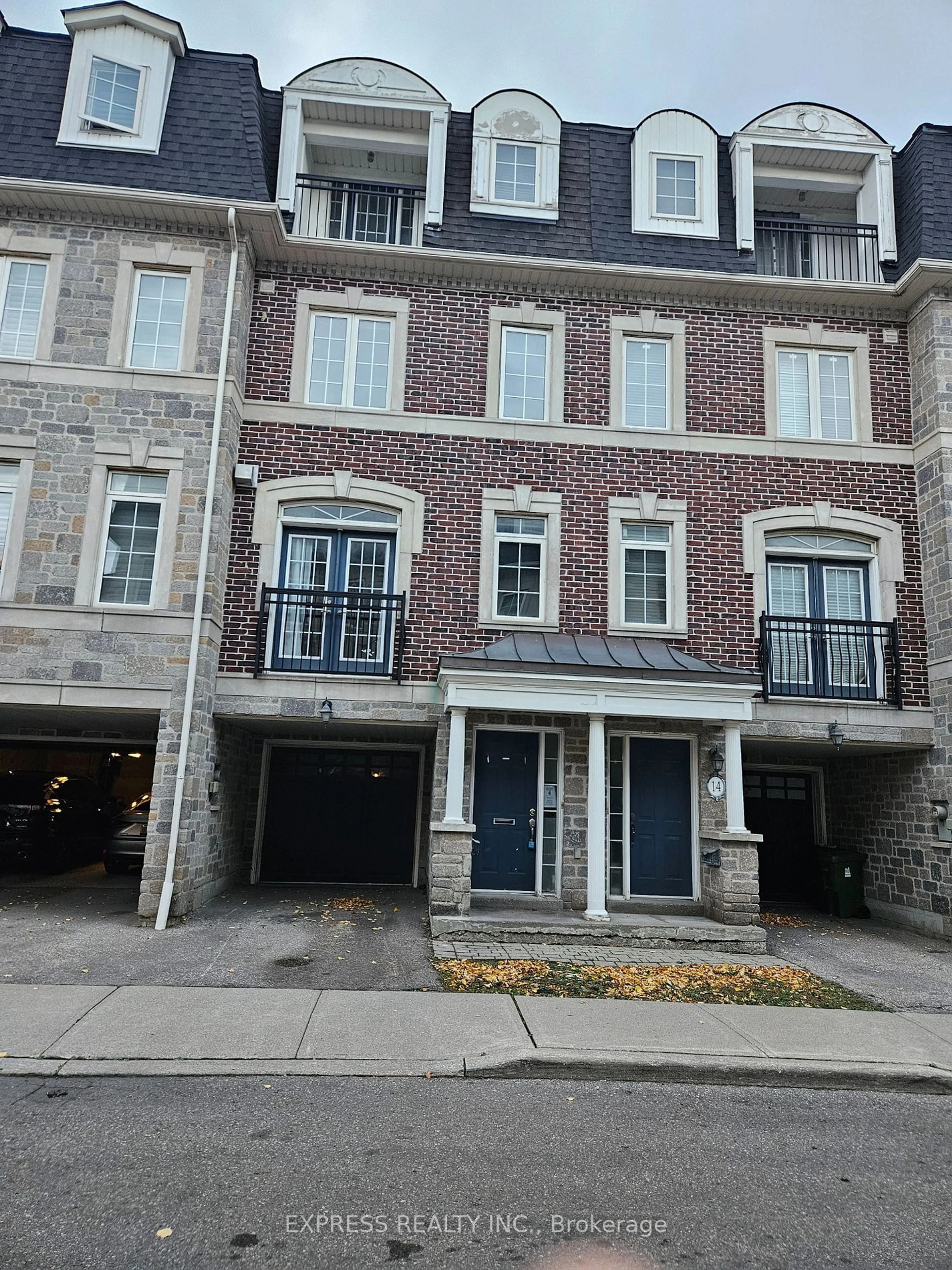 A pic from exterior of the house or condo, the front or back of building for 12 Routliffe Lane, Toronto Ontario M2N 0A5