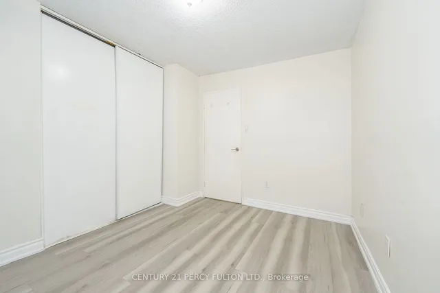 Additional property image - 25 Sunrise Ave Unit 1404