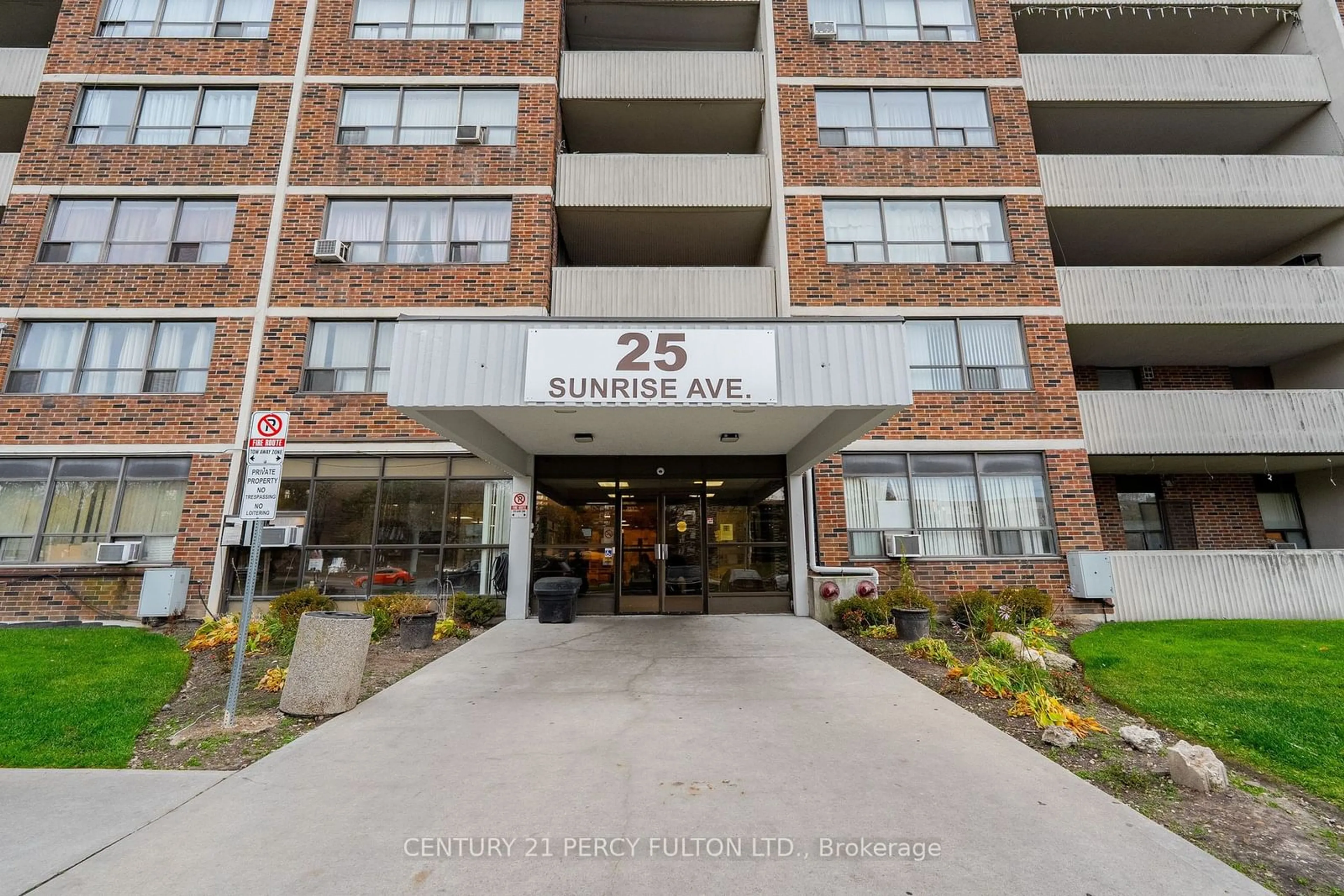 A pic from exterior of the house or condo, the front or back of building for 25 Sunrise Ave #1404, Toronto Ontario M4A 2S2