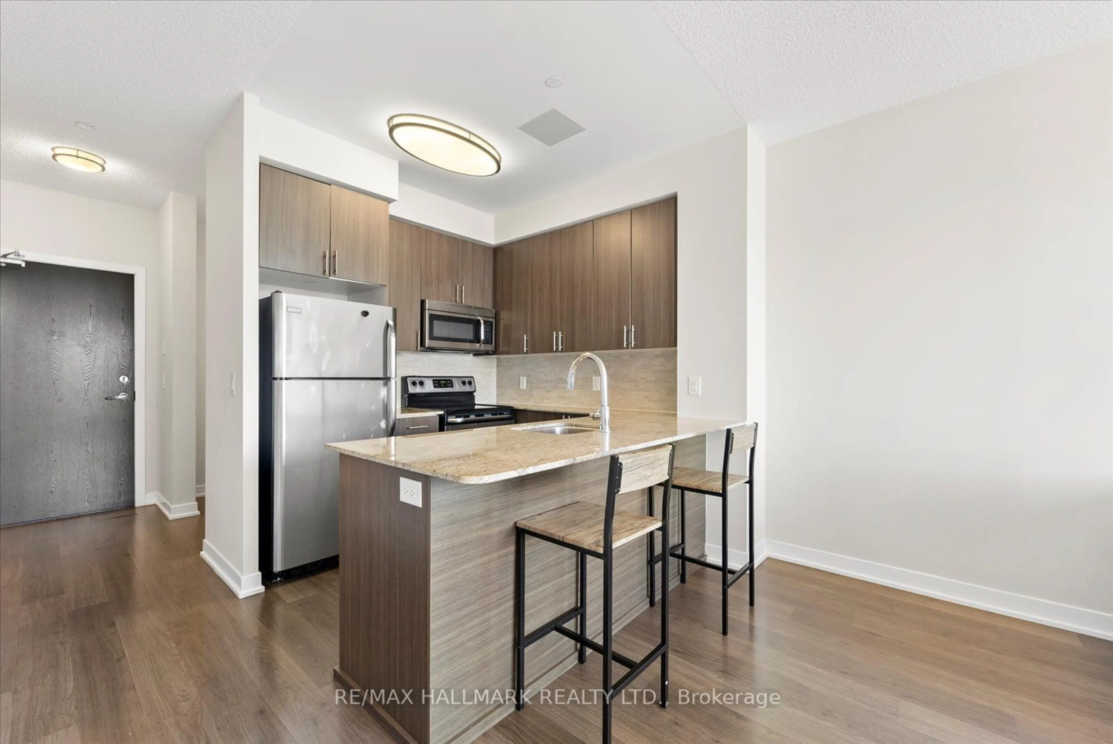 Standard kitchen, wood floors for 225 Sackville St #Ph2606, Toronto Ontario M5A 3H1