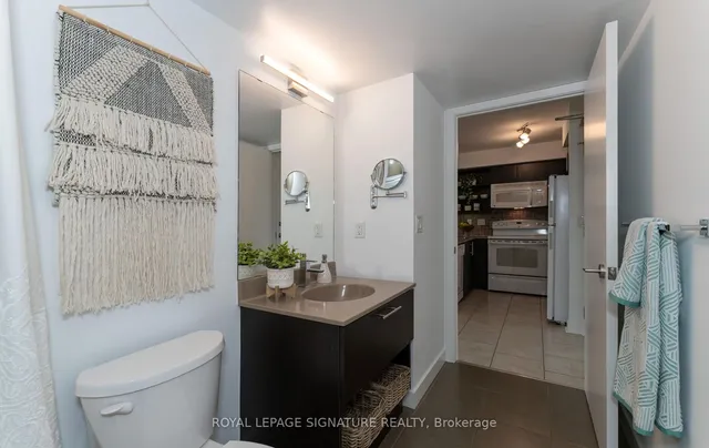 Additional property image - 120 Dallimore Circ Unit 623