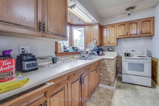 Additional property image - 6 Wallbridge Crt