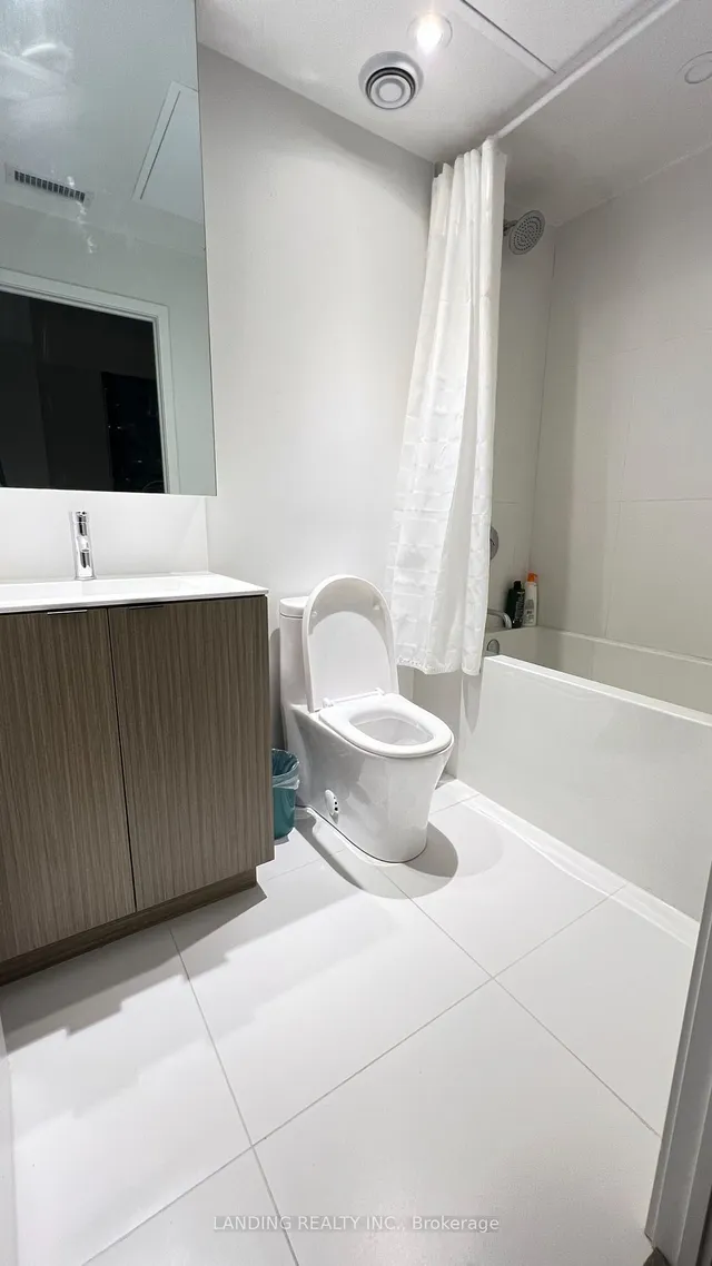 Additional property image - 20 Edward St Unit 1910