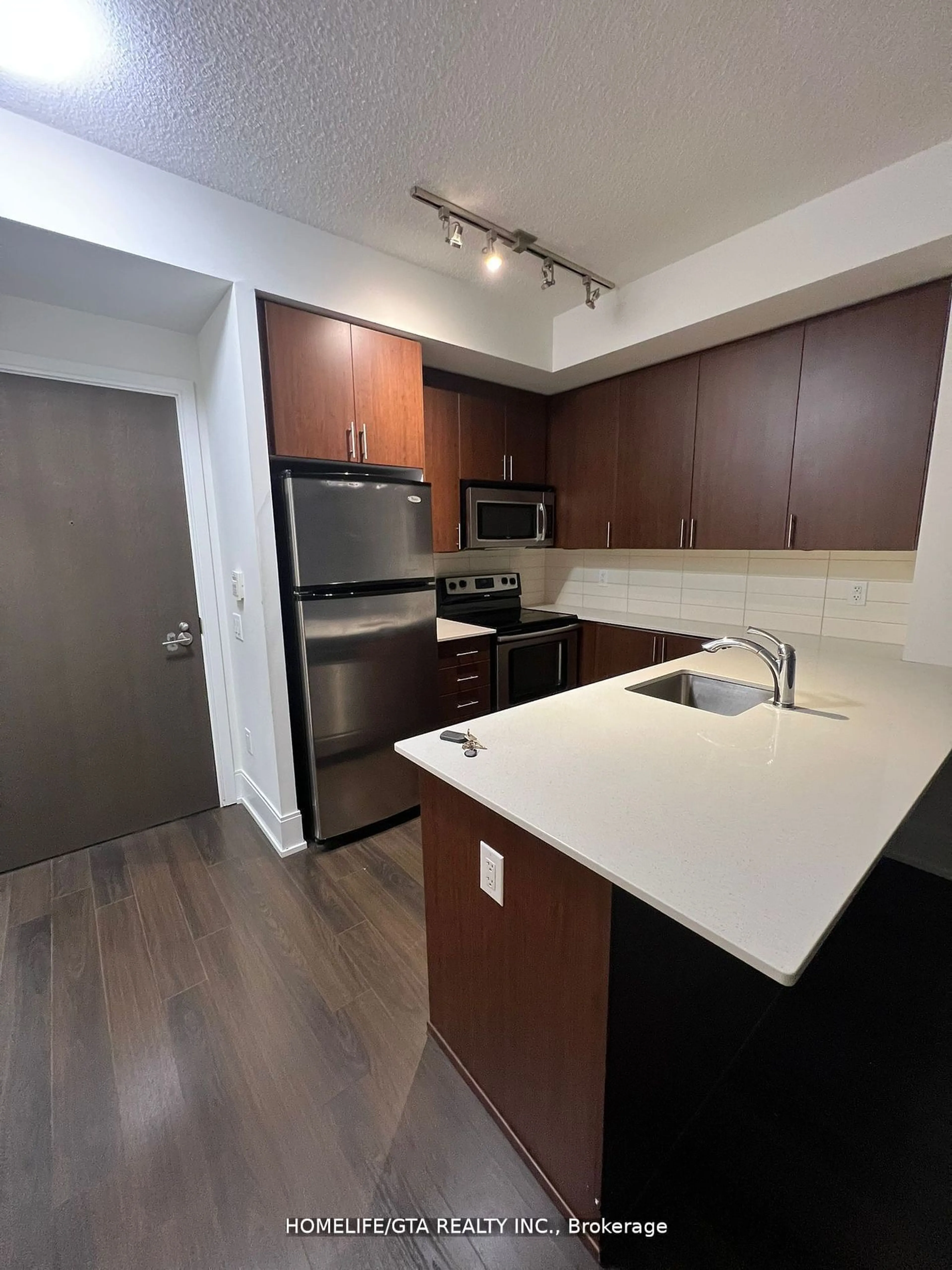 Standard kitchen, wood floors for 560 Front St #1004, Toronto Ontario M1V 1C1