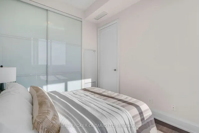 Additional property image - 18 Graydon Hall Dr Unit PH10