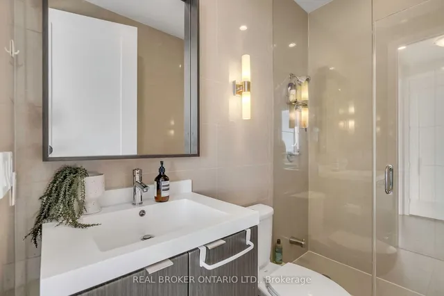 Additional property image - 18 Graydon Hall Dr Unit PH10