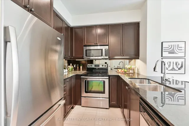 Additional property image - 10 Bloorview Pl Unit 117