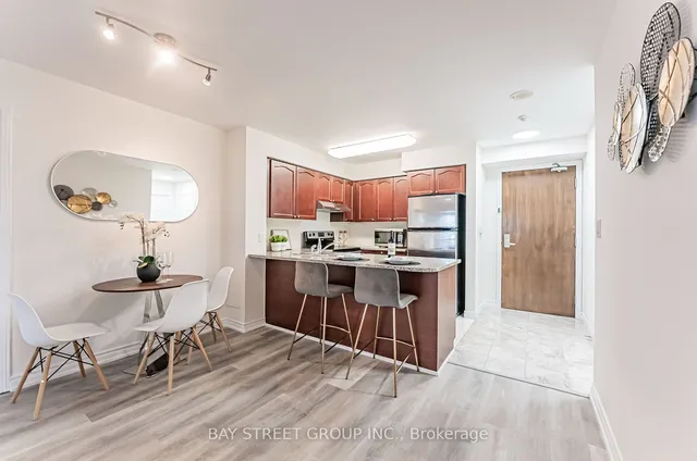 Additional property image - 35 Hollywood Ave Unit 318