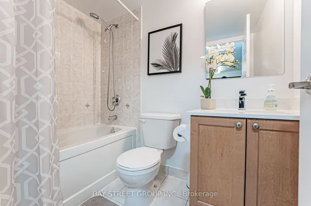 Additional property image - 35 Hollywood Ave Unit 318