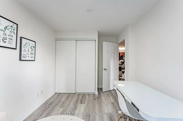 Additional property image - 35 Hollywood Ave Unit 318