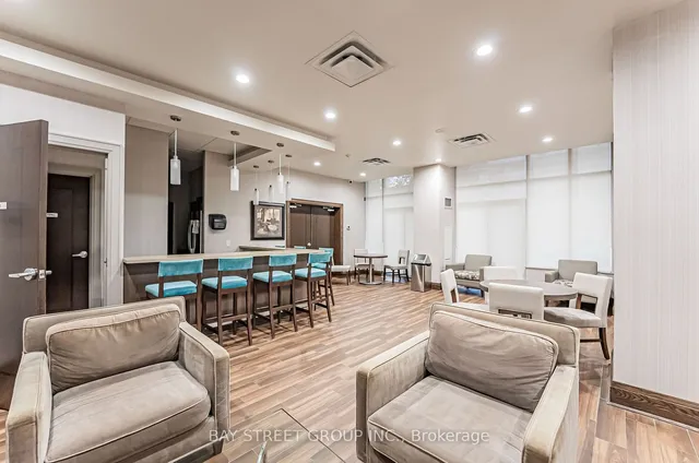 Additional property image - 35 Hollywood Ave Unit 318