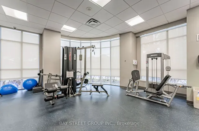 Additional property image - 35 Hollywood Ave Unit 318