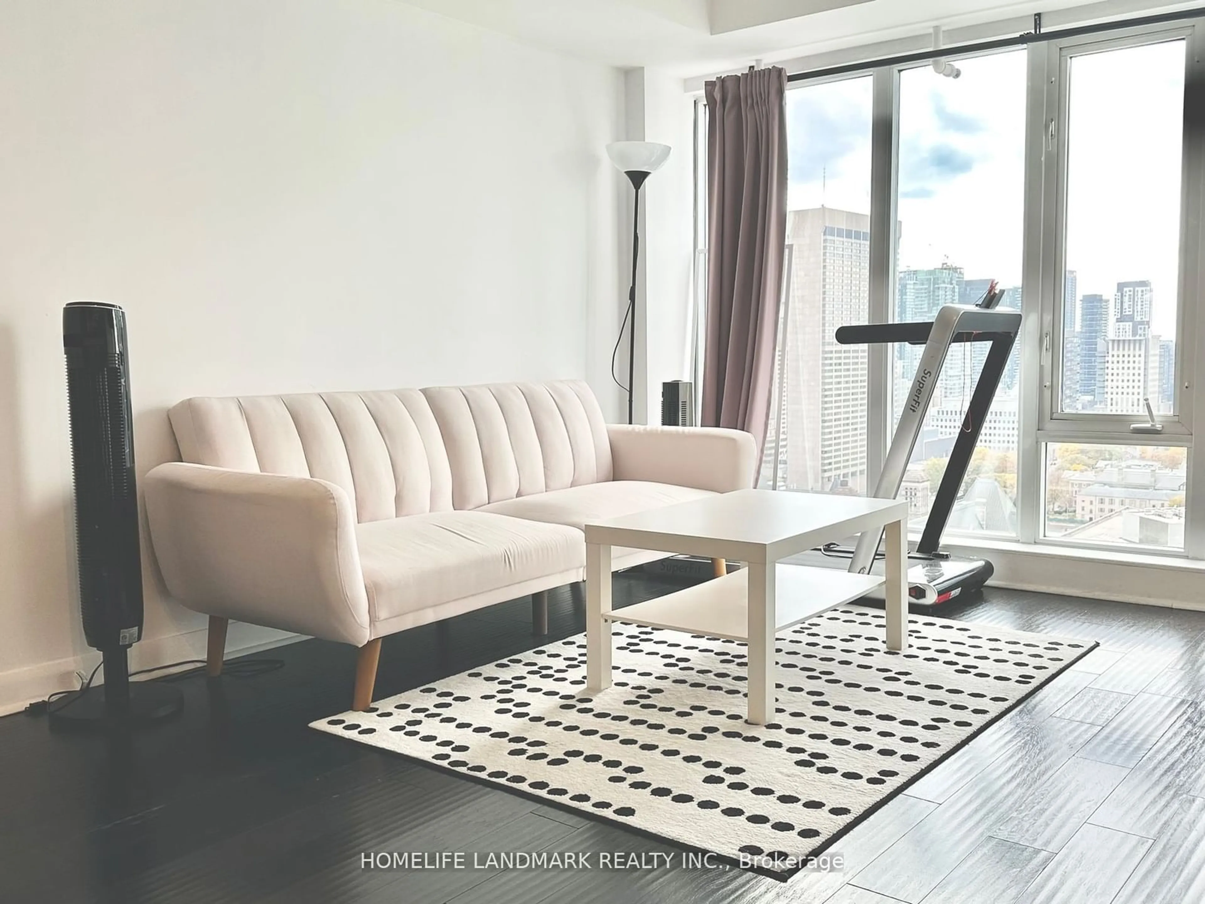 Living room, carpet floors for 210 Victoria St #2709, Toronto Ontario M5B 2R3