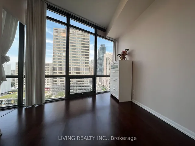 Additional property image - 832 Bay St Unit 1303