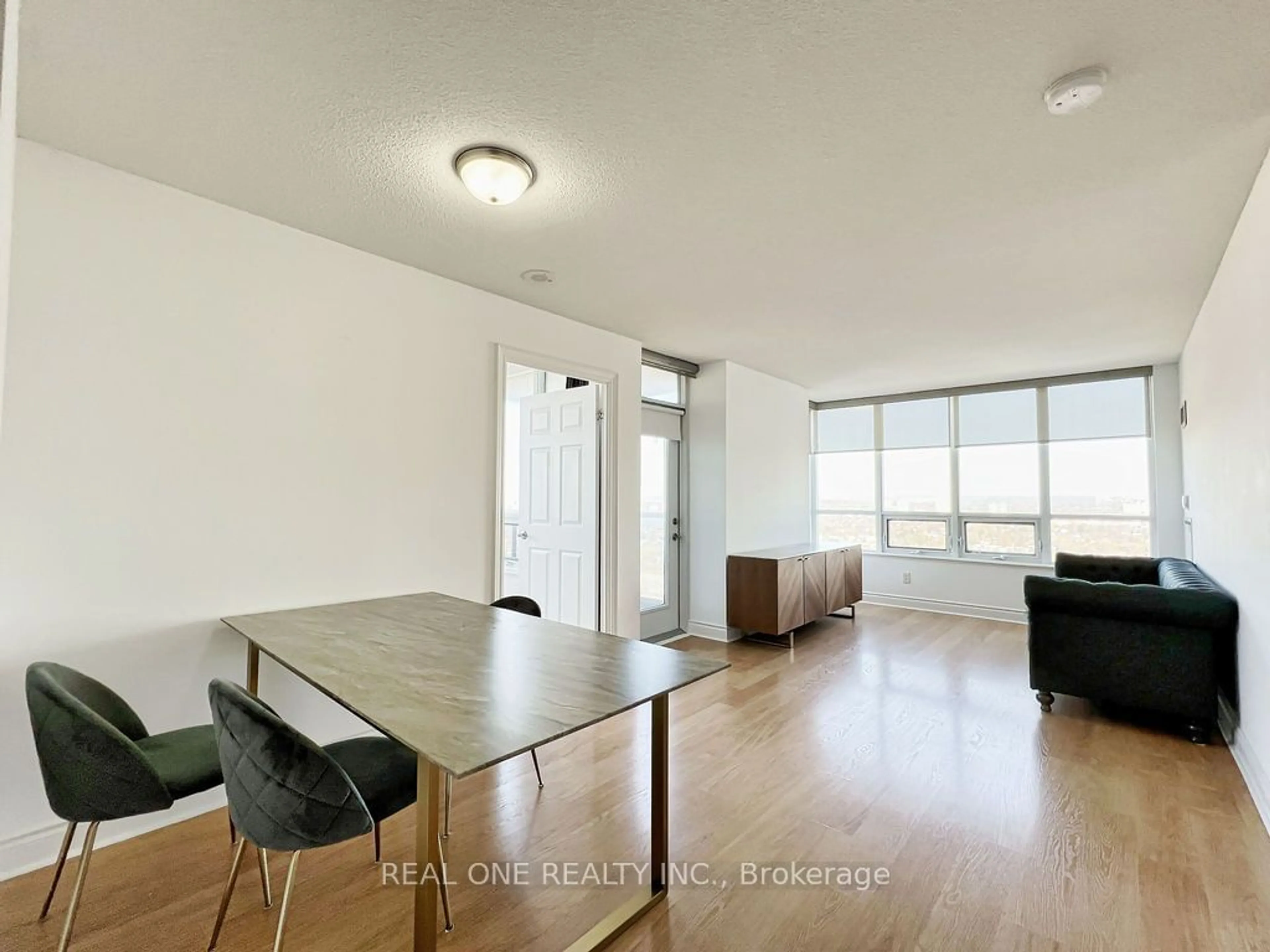 A pic of a room, wood floors for 15 Greenview Ave #2512, Toronto Ontario M2M 4M7