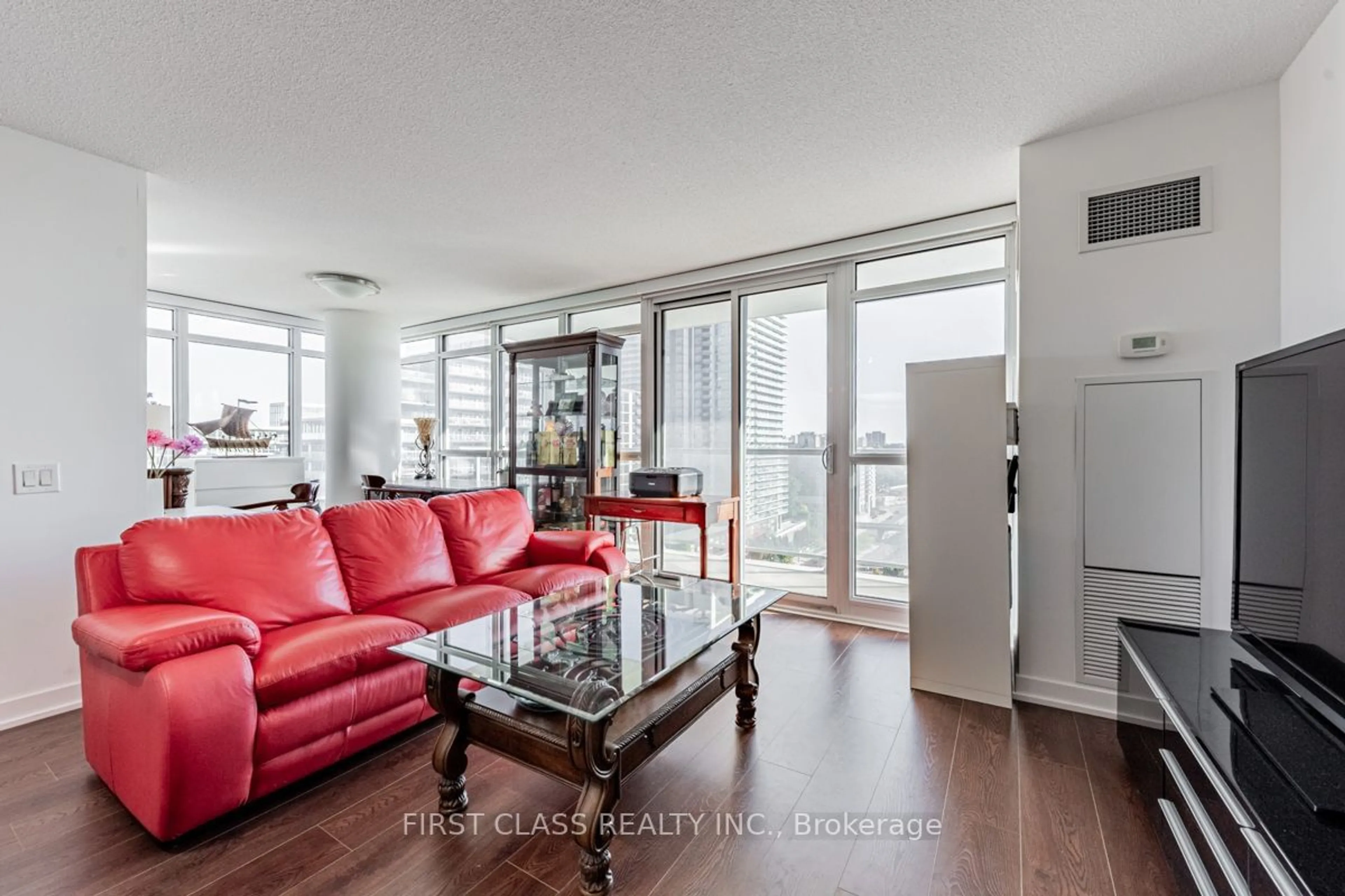 Living room, wood floors for 121 Mcmahon Dr #1201, Toronto Ontario M2K 0C1