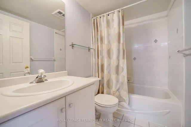 Additional property image - 43 Eglinton Ave Unit 1708