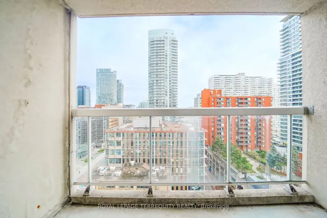 Additional property image - 43 Eglinton Ave Unit 1708