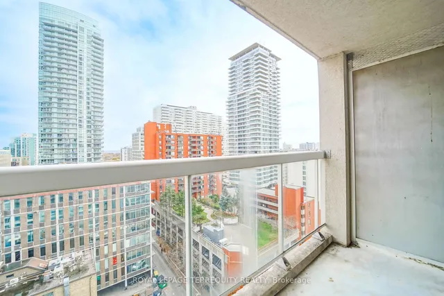 Additional property image - 43 Eglinton Ave Unit 1708