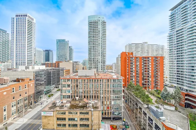 Additional property image - 43 Eglinton Ave Unit 1708
