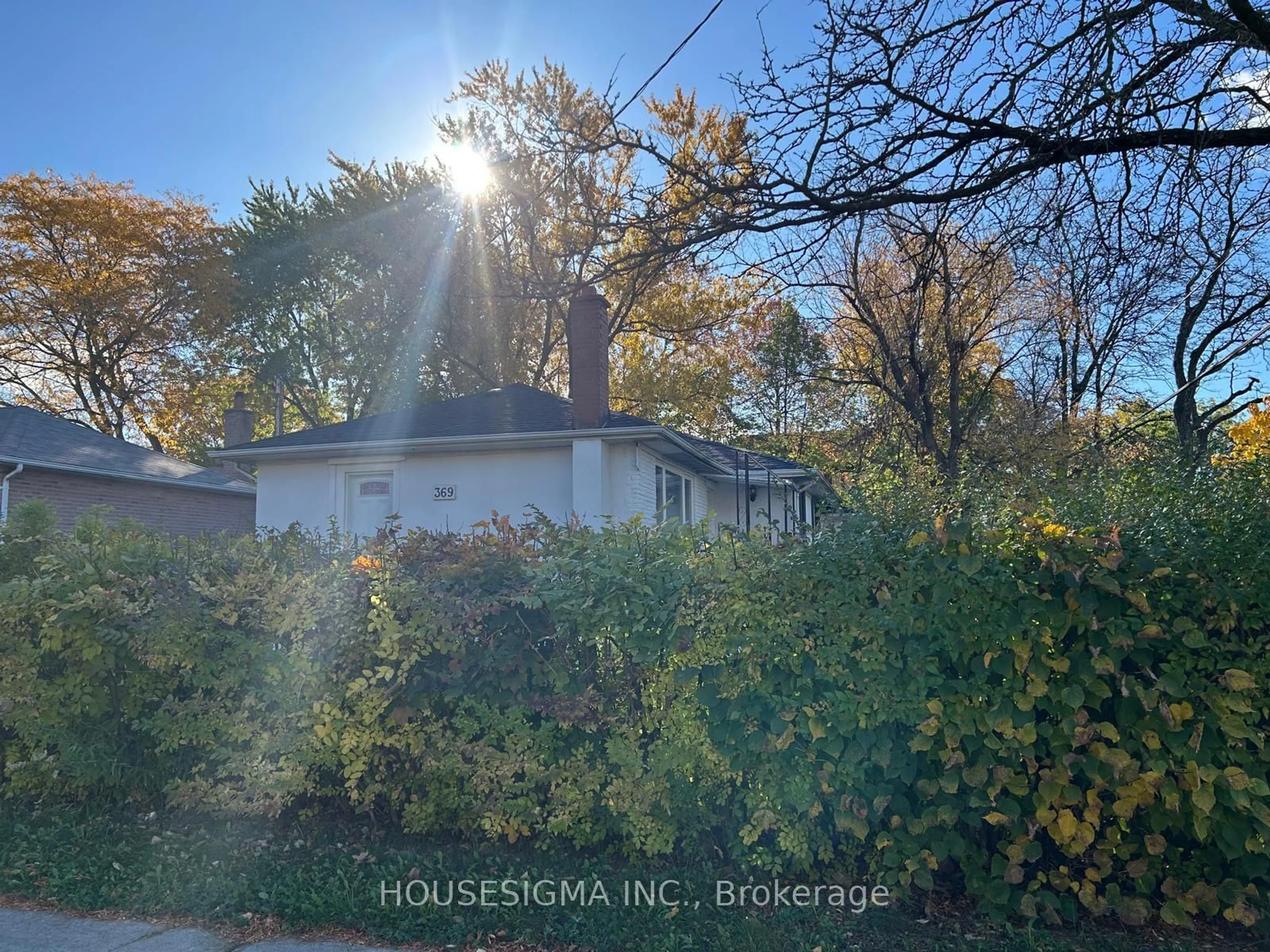 Frontside or backside of a home, the street view for 369 Patricia Ave, Toronto Ontario M2R 2W3