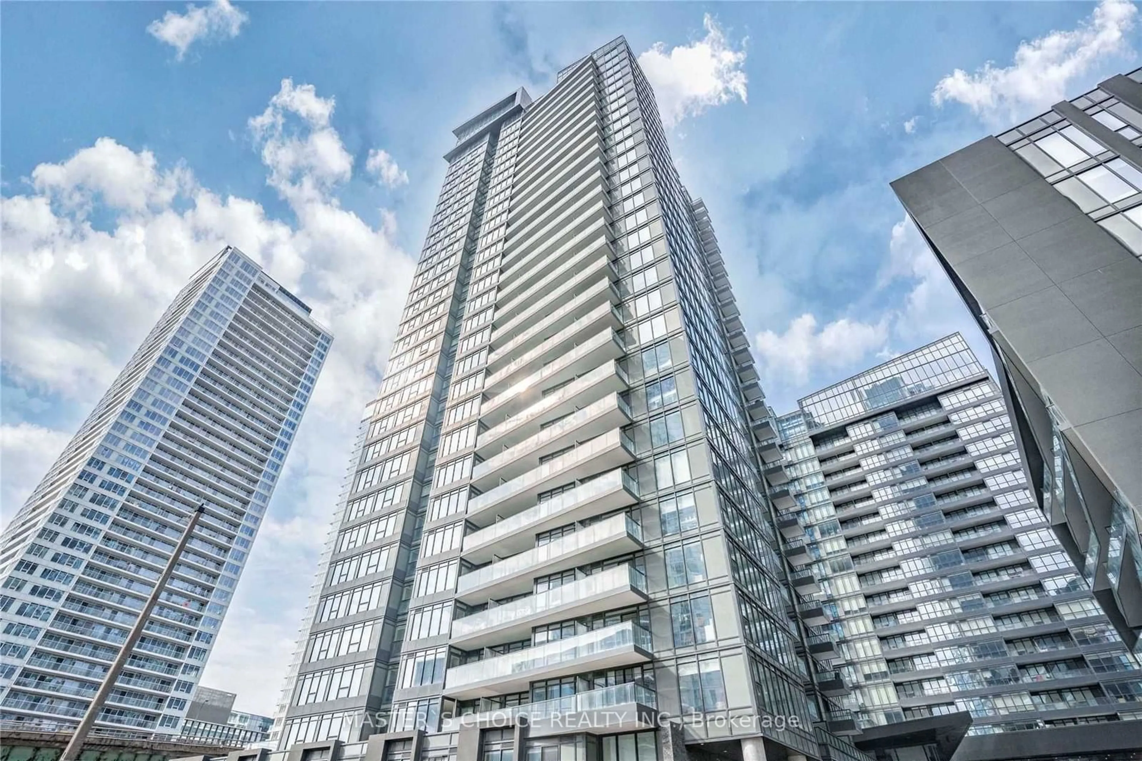 A pic from exterior of the house or condo, the front or back of building for 70 Queens Wharf Rd #909, Toronto Ontario M5V 0J2