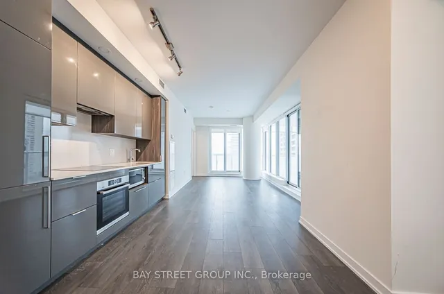Additional property image - 28 Freeland St Unit 1502