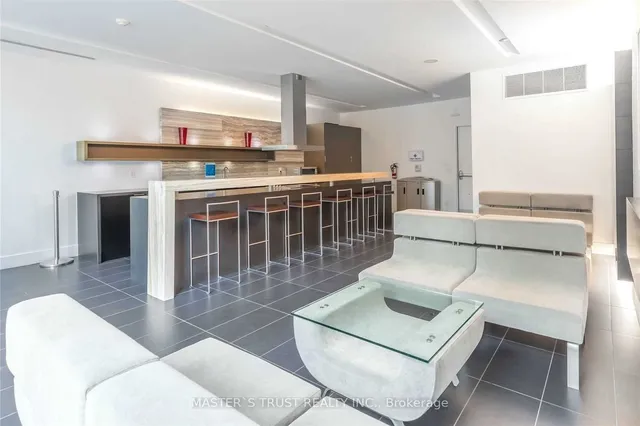 Additional property image - 110 Charles St Unit 2607