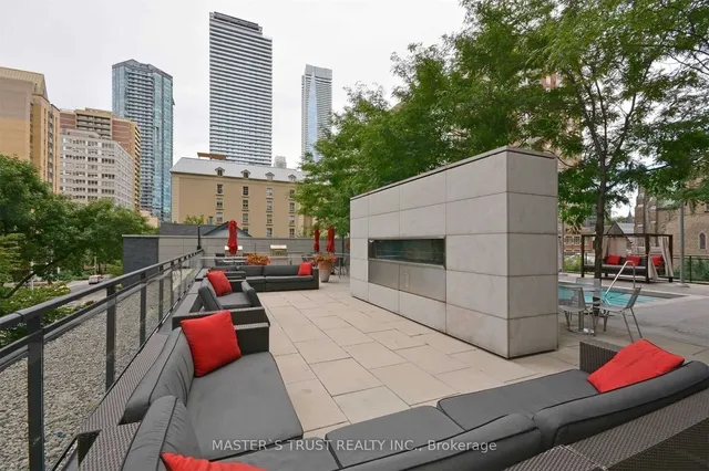 Additional property image - 110 Charles St Unit 2607