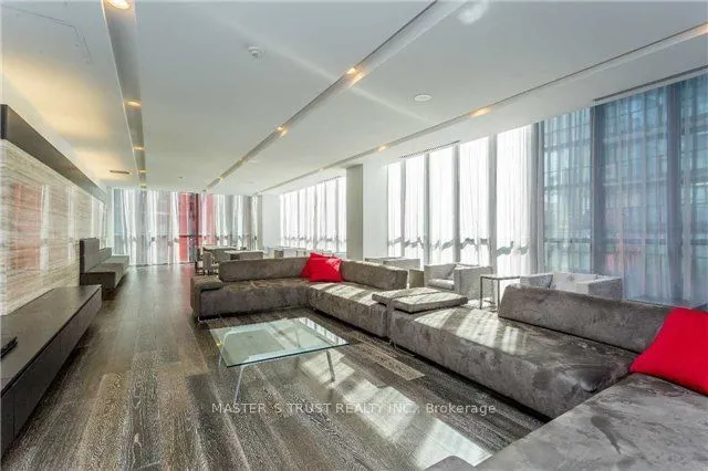 Additional property image - 110 Charles St Unit 2607