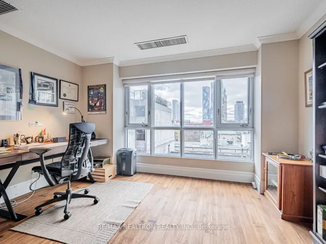 Additional property image - 55 Lombard St Unit 613