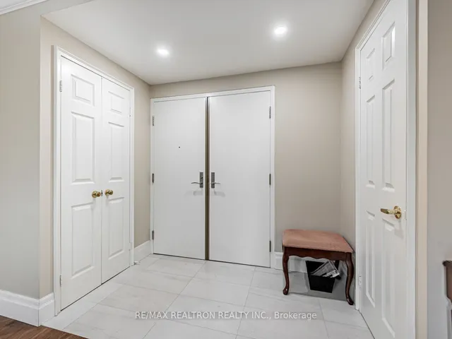 Additional property image - 55 Lombard St Unit 613