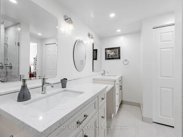 Additional property image - 55 Lombard St Unit 613