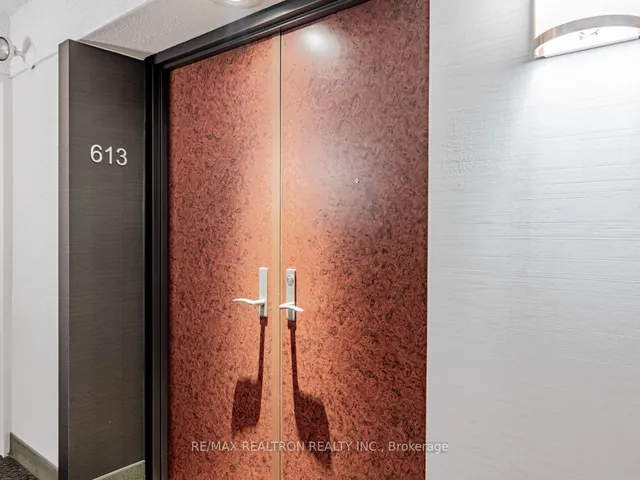Additional property image - 55 Lombard St Unit 613