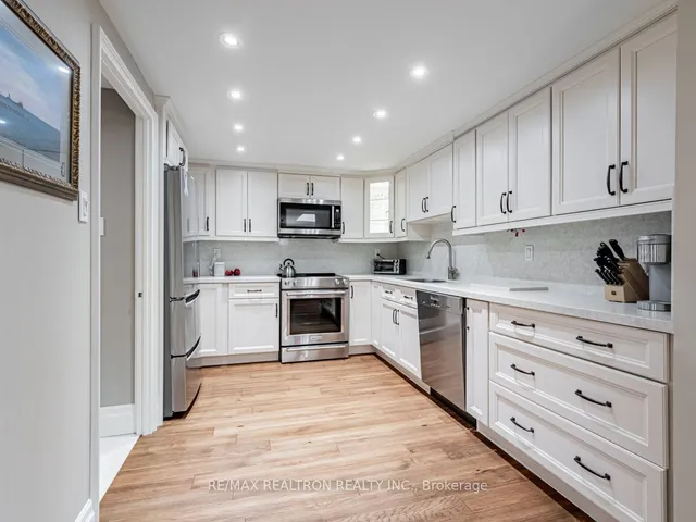 Additional property image - 55 Lombard St Unit 613
