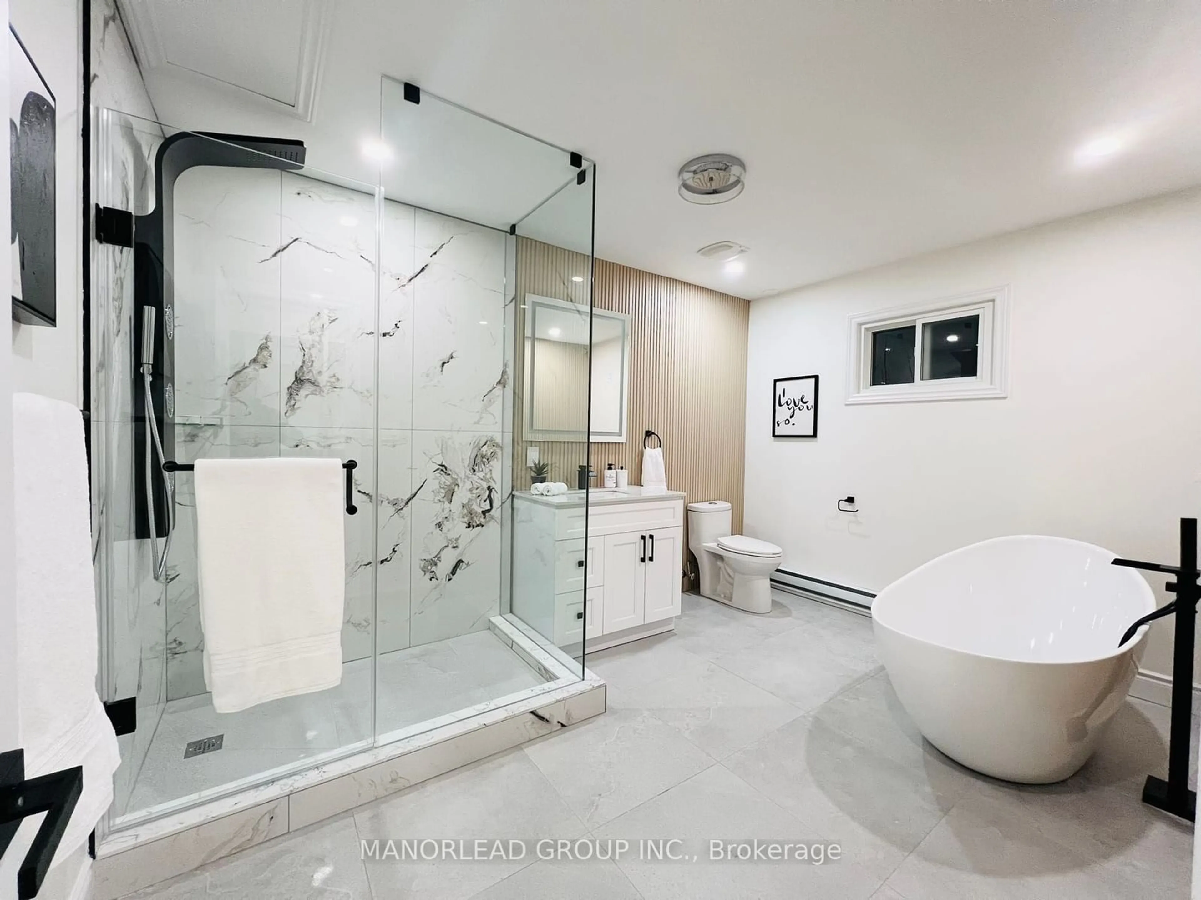 Contemporary bathroom, ceramic floors for 81 Kingslake Rd, Toronto Ontario M2J 3E6