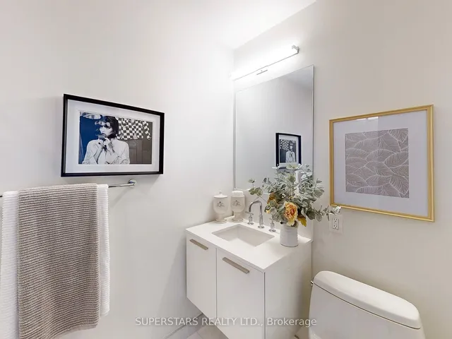 Additional property image - 1 Gloucester St Unit 609