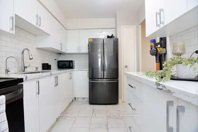 Additional property image - 1360 York Mills Rd Unit 1802
