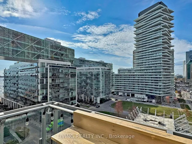 Additional property image - 39 Queens Quay Unit 940